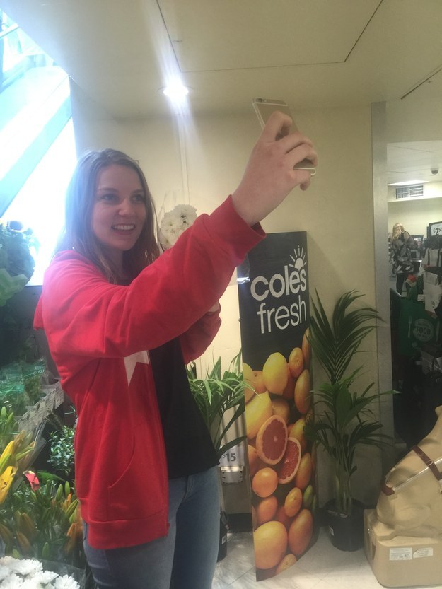 Instagram vs valóság: így verjük át az embereket a képmegosztó oldalakon - képek Instagram vs valóság: így verjük át az embereket a képmegosztó oldalakon - képek