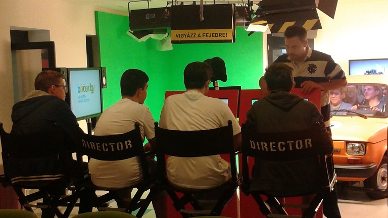 Bűvösvölgy: Így ismerkednek meg a diákok a média világával