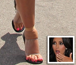 10 celeb, akikről nem is gondolnád, hogy ennyire ronda lábfejük van