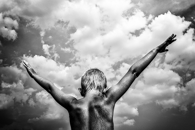 Ilyen az igazán felhőtlen gyermekkor - fotók Ilyen az igazán felhőtlen gyermekkor - fotók