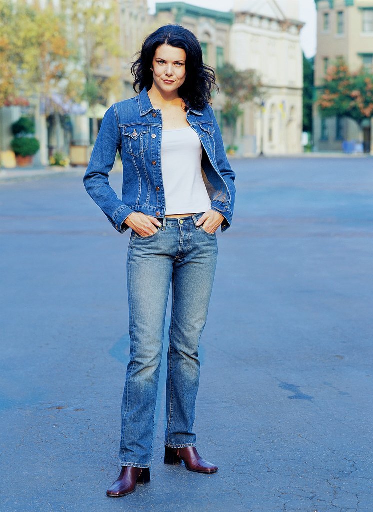 Visszatér a Szívek szállodája sorozat: öltözz Halloween-kor Rorynak, vagy Lorelainak