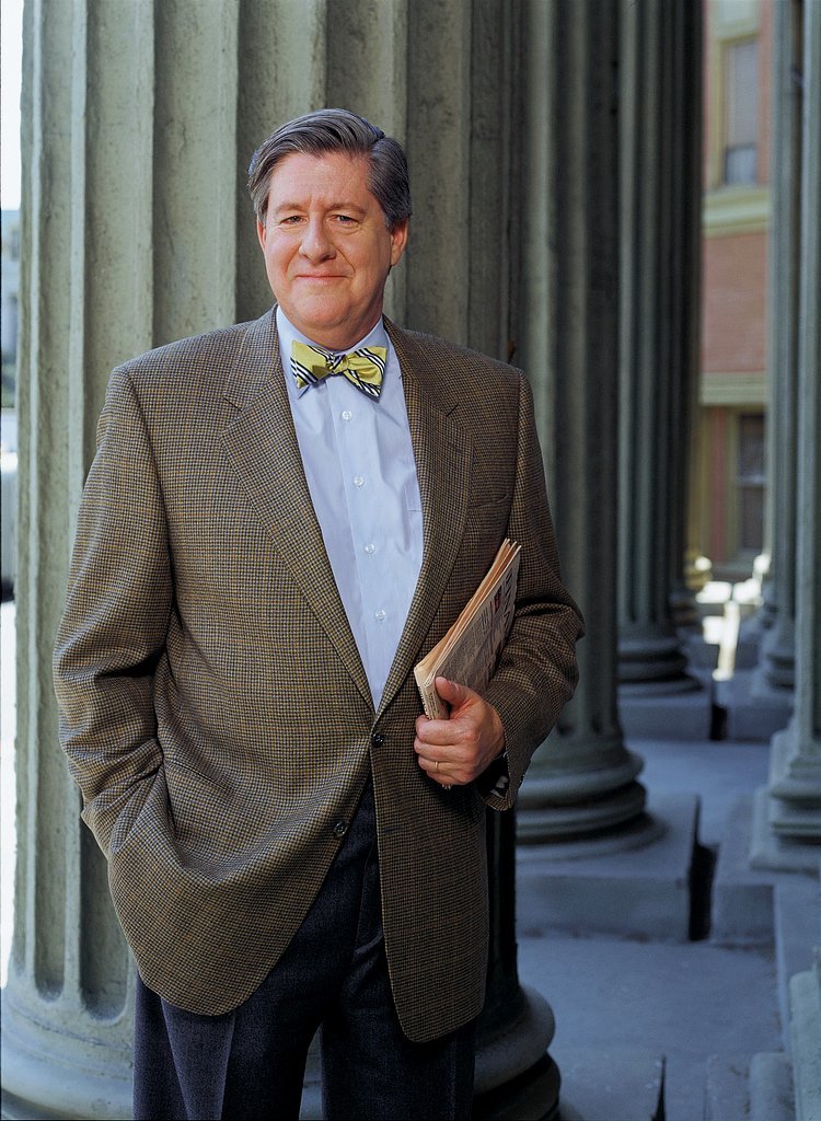 Visszatér a Szívek szállodája sorozat: öltözz Halloween-kor Rorynak, vagy Lorelainak