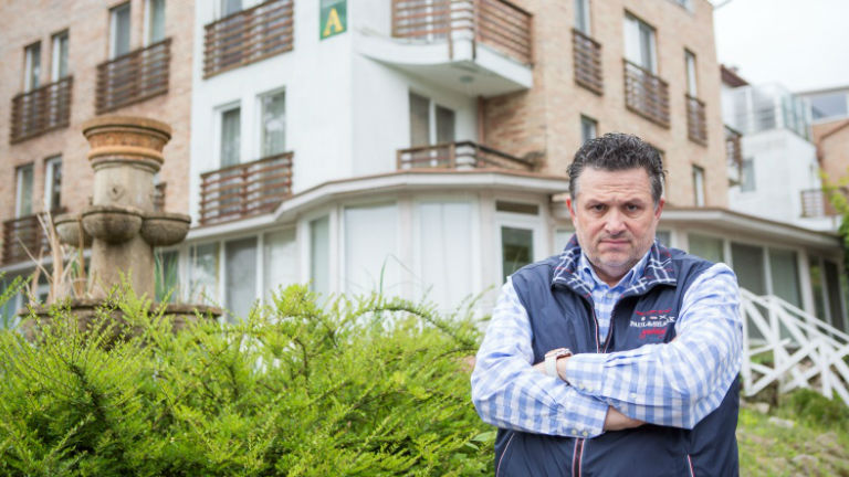 Lagzi Lajcsi a börtönben karácsonyozik 