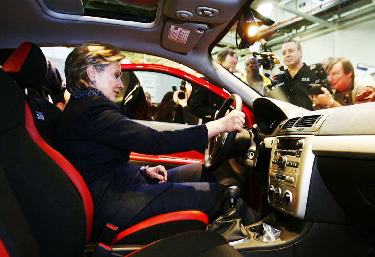 Csípős szósz és vodka - 16 érdekesség a ma 68 éves Hillary Clintonról