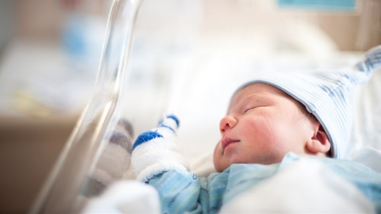 10 fotó, amit a baba életének első napján készíts el