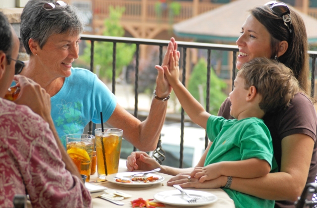6 tipp, amivel rá tudod venni a gyereked az evésre