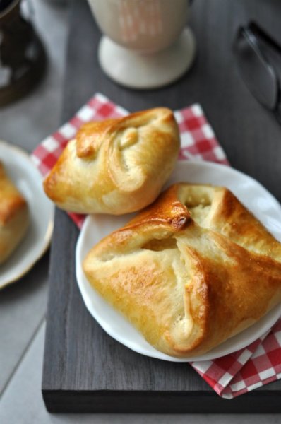 Pékség otthon: túrós batyu /táska Pékség otthon: túrós batyu /táska