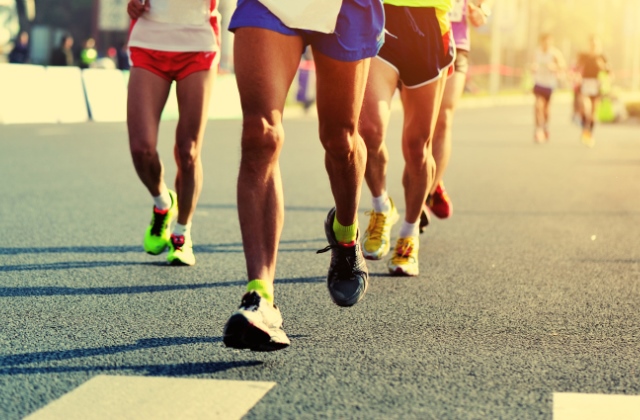 Így csalt a versenyen a maratoni futó - ennél viccesebbet ma nem olvasol