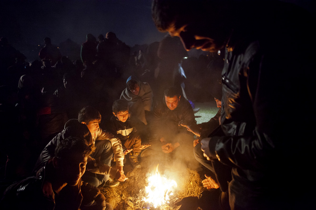 Menekültek a szlovén határnál