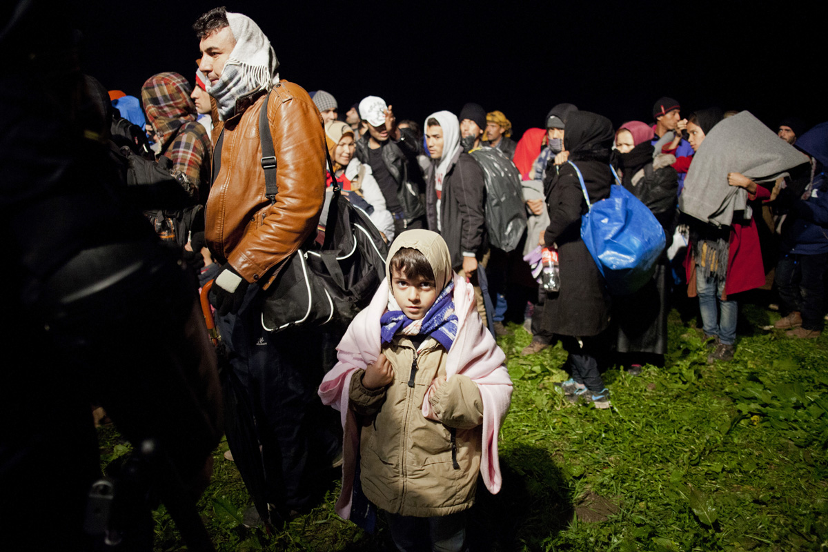 Menekültek a szlovén határnál