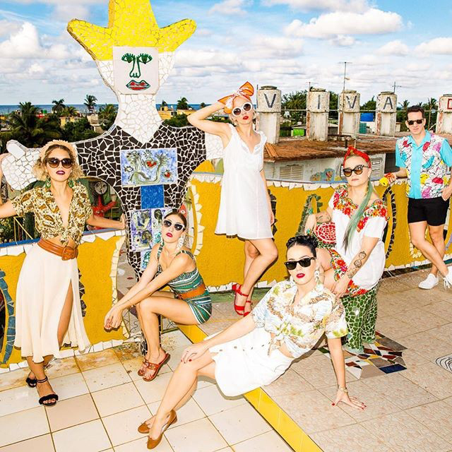 Magyar fülbevalót viselt Katy Perry - fotó