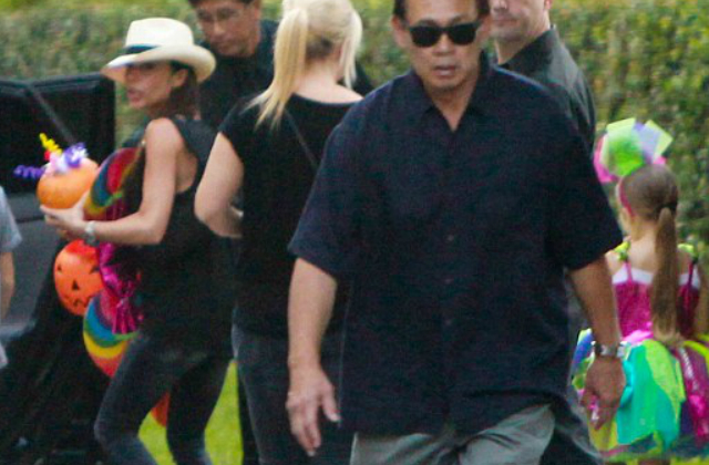 Nézd meg Harper Beckham extracuki halloween ruháját