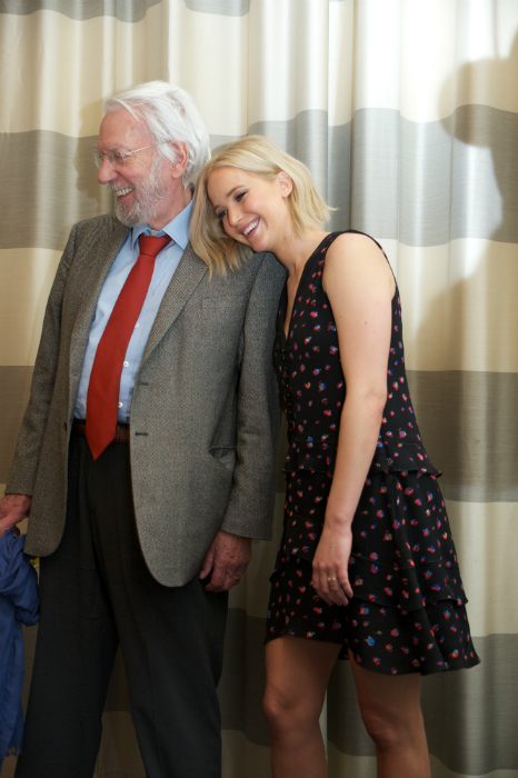 Elképesztően néz ki Jennifer Lawrence Elképesztően néz ki Jennifer Lawrence