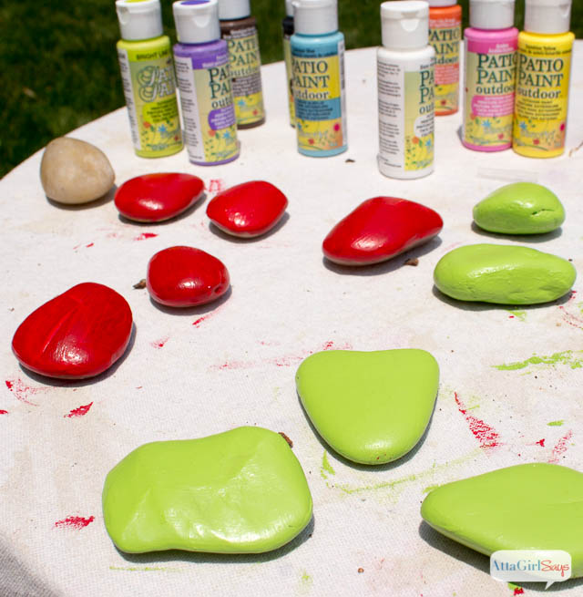 DIY: pofonegyszerű mesetársas házilag