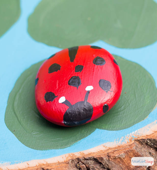 DIY: pofonegyszerű mesetársas házilag