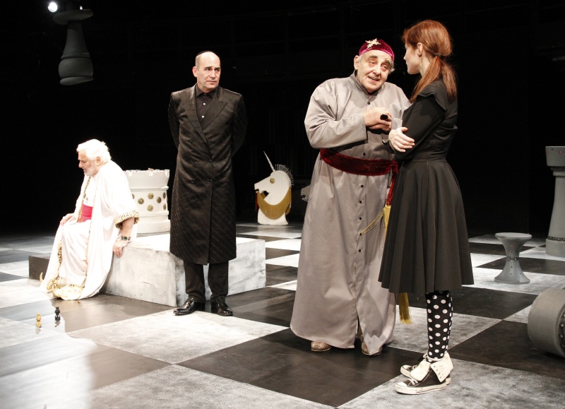 10 fotó a ma 57 éves Kulka Jánosról, amit ő is kitenne a falra 10 fotó a ma 57 éves Kulka Jánosról, amit ő is kitenne a falra