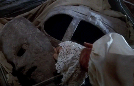 Piros vizelet, érdes nyelv és fehér íny - a vashiány 10+1 meghökkentő tünete