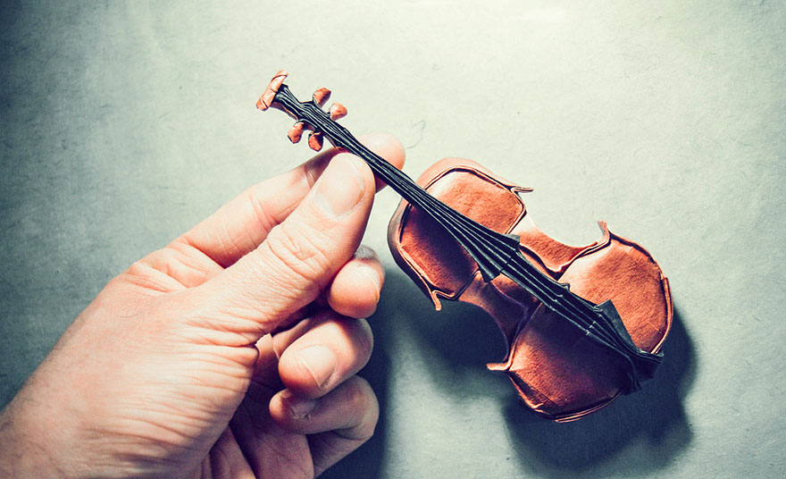 Elképesztő origami-szobrok egy spanyol művésztől - fotók