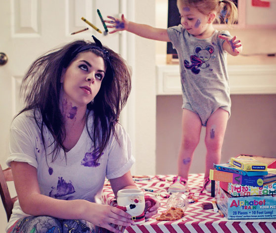 Itt a szülővé válás tankönyve!