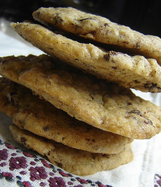 Már most töltsd fel a kekszes dobozt!