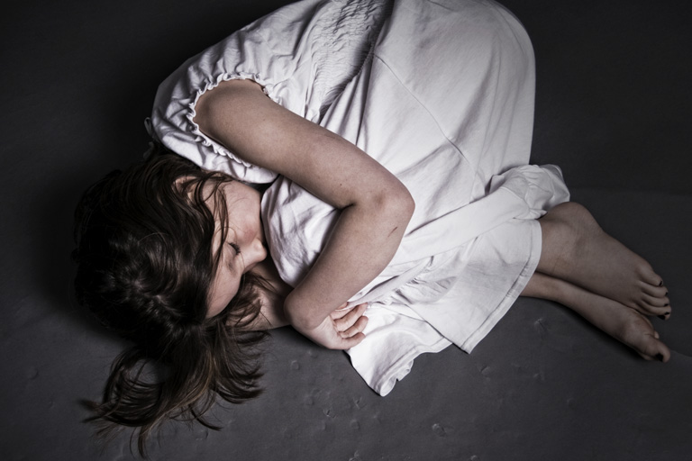 Családon belüli erőszak: Zárt ajtók, megfélemlített áldozatok