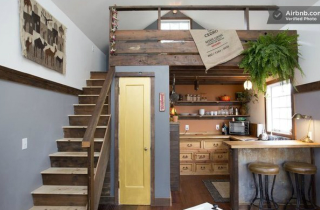 Azért az az ajtó kicsit szűkre sikerült