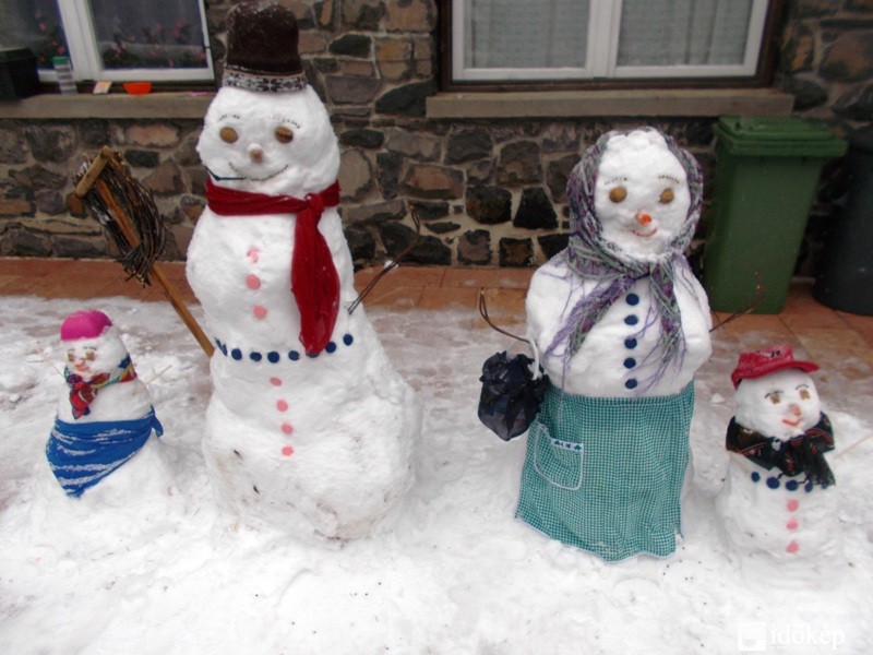 10 kép és videó a havazásról - Délnyugaton és Budapesten már esik