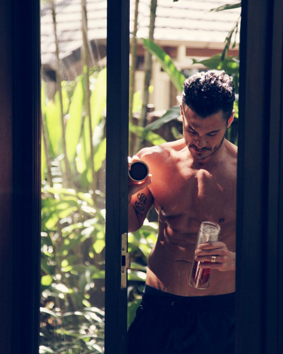 19 szomjas szexi férfi az Instagramról - képek