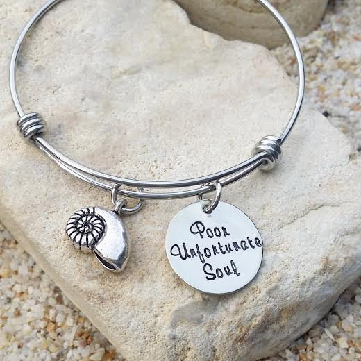 15 mágikus kiegészítő, amit a Disney-mesék rosszakarói ihlettek