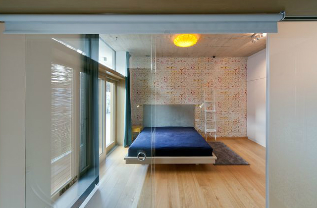 Nagy terekhez jól mutat az üveg térelválasztó