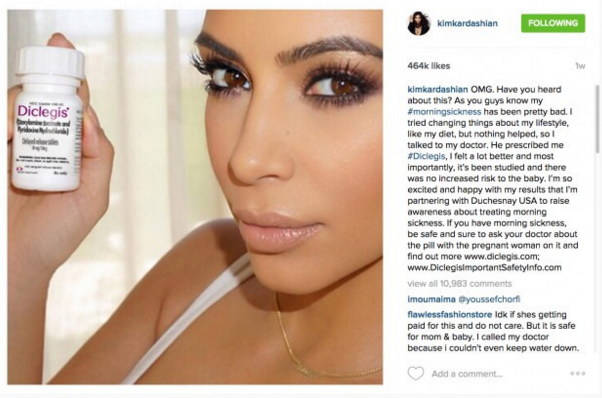 Hát Kim...téged sem az eszedért szeret, aki szeret (Fotó: Kim Kardashian/Instagram)