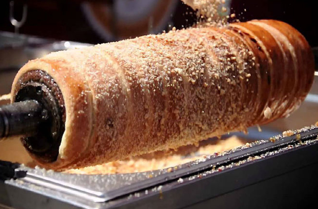 Hagyományos különleges termékké nyilváníthatják a kürtőskalácsot Hagyományos különleges termékké nyilváníthatják a kürtőskalácsot