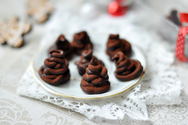 Csokis csúcsok (praliné)