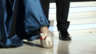 Ördög Nóra puszikkal a fenekén robbantott nagyot Ördög Nóra puszikkal a fenekén robbantott nagyot