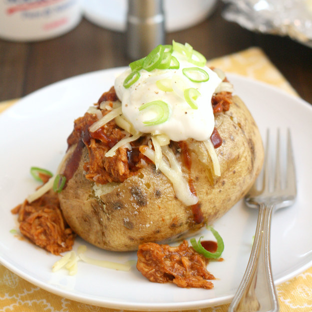 12 töltött krumpli, amivel megoldódik a vacsorakérdés 12 töltött krumpli, amivel megoldódik a vacsorakérdés