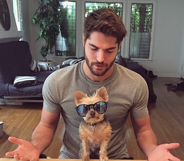 Nagyobb sikerük van a nőknél a kutyás férfiaknak – a képek után Te sem vonod majd kétségbe!