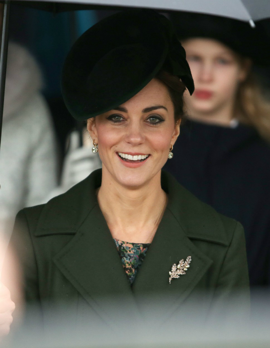 Szépségtippek a királyi udvarokból (még nincs kész) Szépségtippek a királyi udvarokból (még nincs kész)