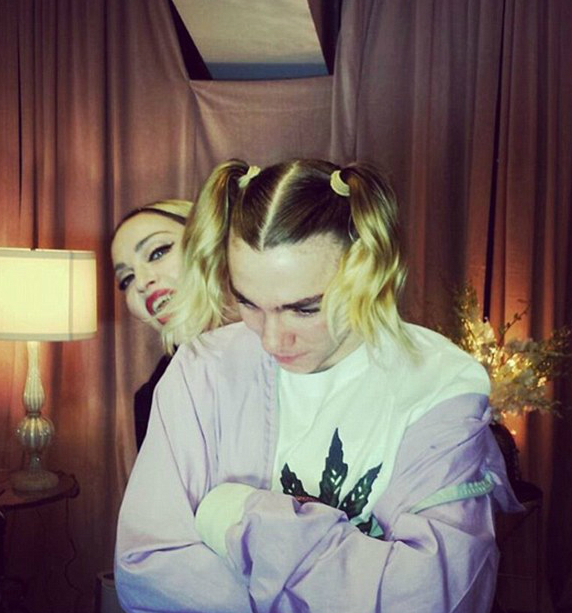 Madonna fiát a bíróság Amerikába hurcolja