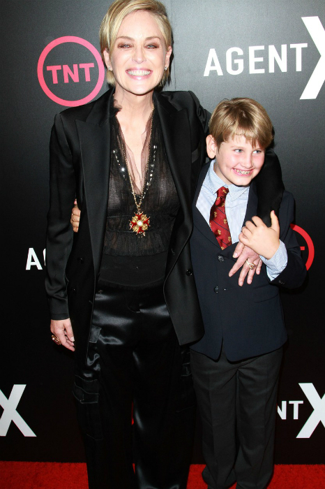 Így néz ki Sharon Stone nagyfia Így néz ki Sharon Stone nagyfia