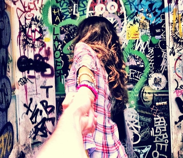 Az Instagram kedvenc utazós párjától neked is csomagolni támad majd kedved!