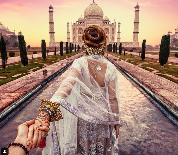 Az Instagram kedvenc utazós párjától neked is csomagolni támad majd kedved!