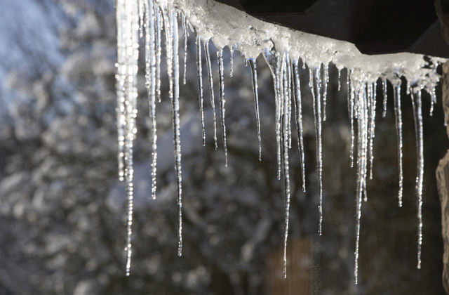 Figyelmeztetést adtak ki az ónos eső miatt 