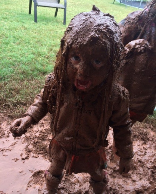 Mi csinálnak a gyerekek, amikor 2 percre magukra hagyják őket? Hát ezt! - vicces képek