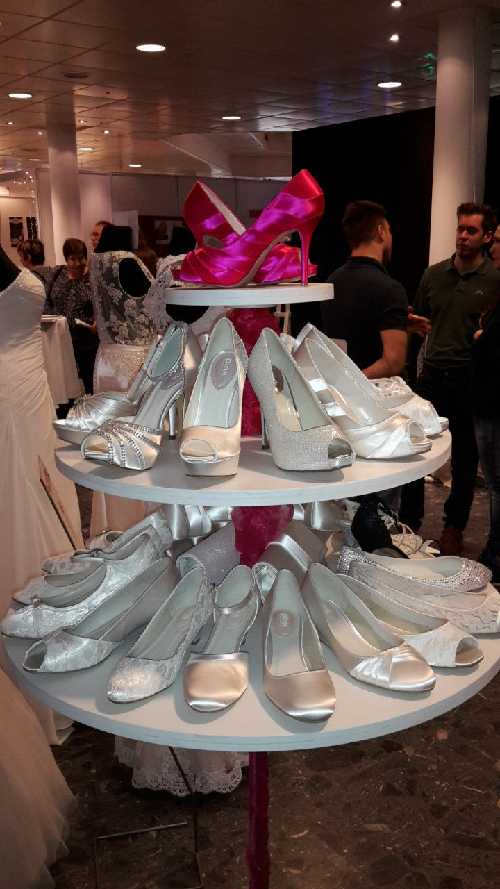 Szuper kreatív ötletek esküvőre készülő pároknak