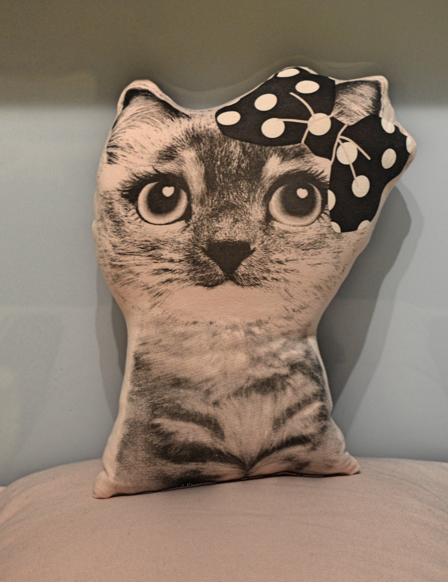 Csináld magad: kinőtt pólóból cuki párna