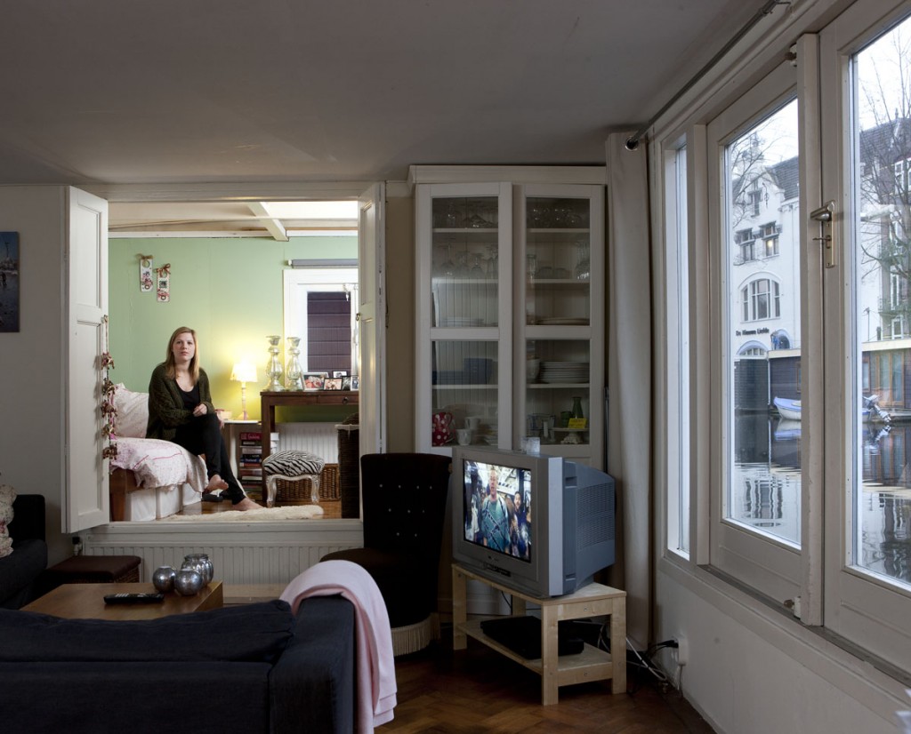 A 24 éves Hannah amszterdami budoárjában