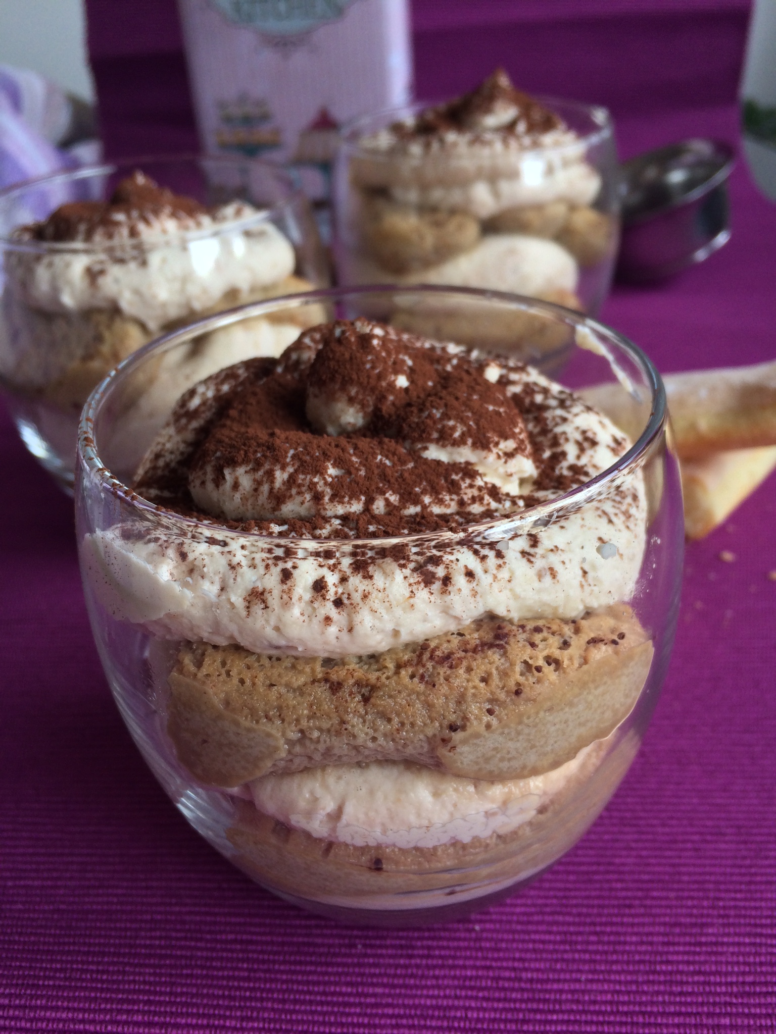 Nem lehet nem szeretni: tiramisu variációk Nem lehet nem szeretni: tiramisu variációk
