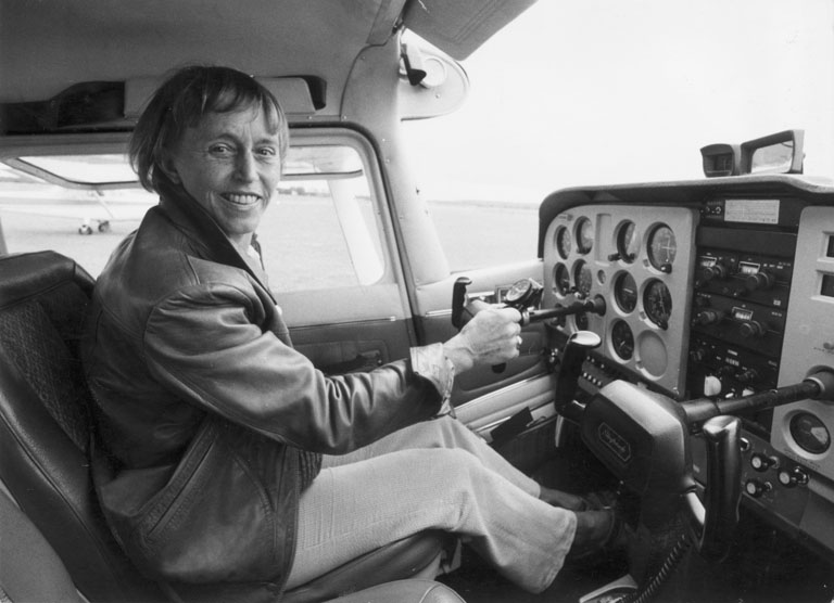 Beate Uhse pilótaként megjárta a háborút is
