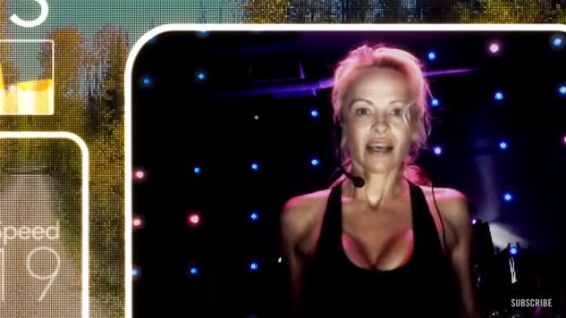 Ilyen közelről a 48 éves Pamela Anderson 