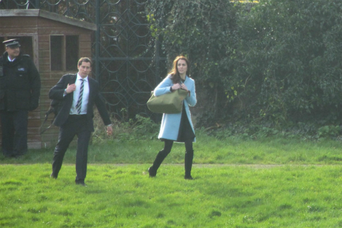 Katalin hercegné így szórja a királynő pénzét Katalin hercegné így szórja a királynő pénzét